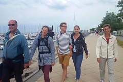 Steffen und Maria fahren nach Hause